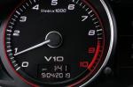 Audi R8 V10 Spyder 2012 года
